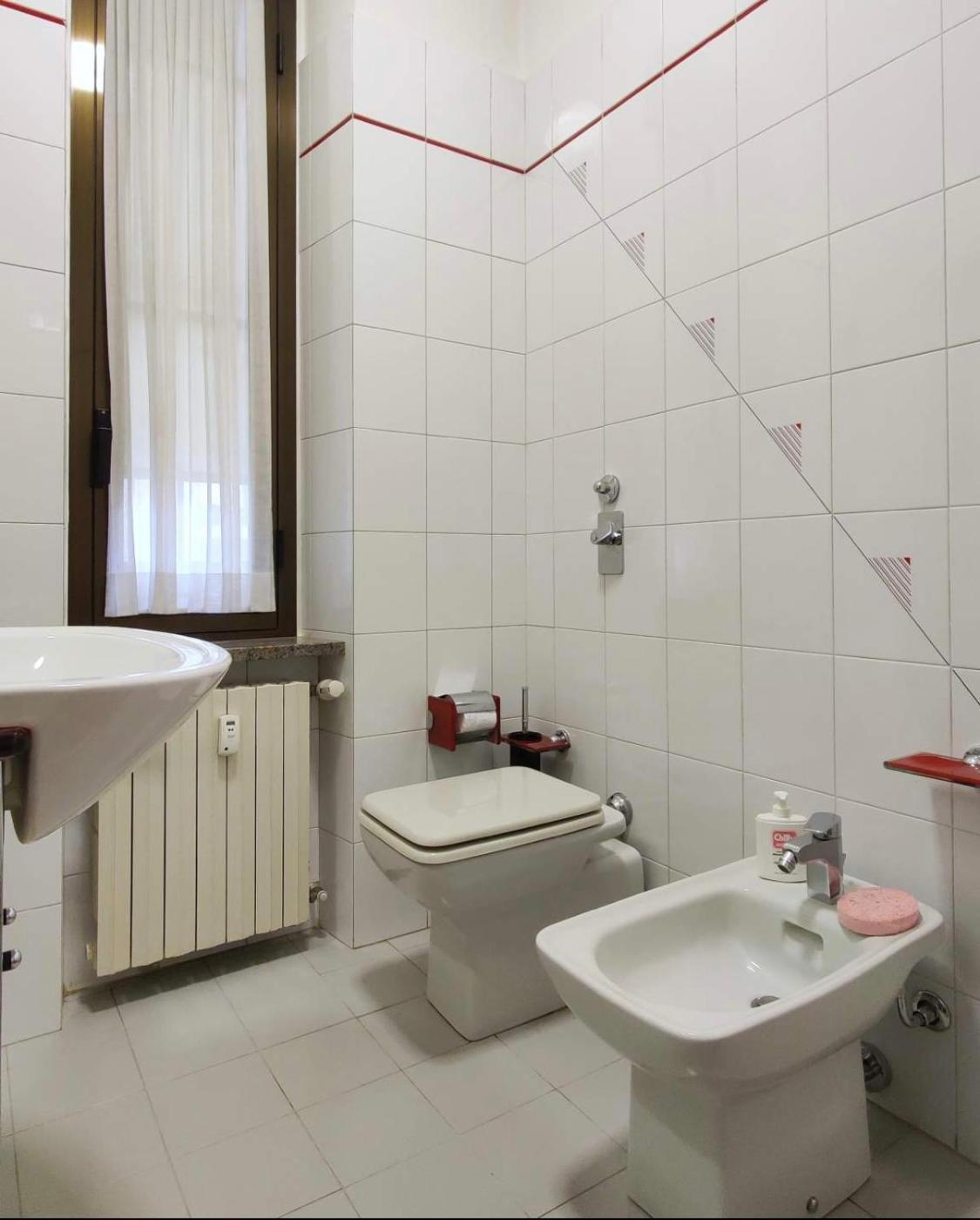 Elegante Attico Con Terrazza - Porta Venezia Apartment *
